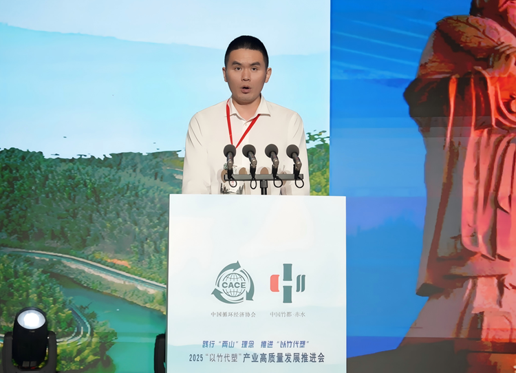 王果.png